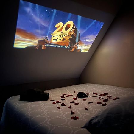 Sejour Detente Au Coeur De Macon Spa,Cine,Bouteille Offerte Экстерьер фото